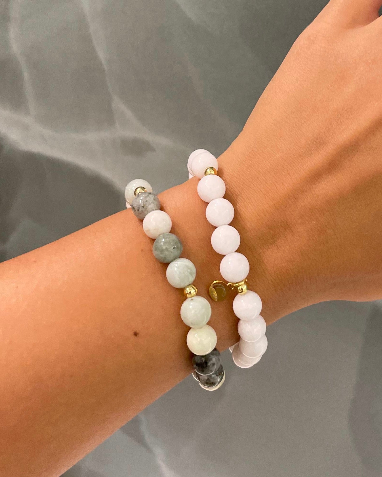 New! Stone bead bracelet